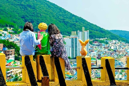 Busan: Day Trip with Gamcheon Culture Village and Sky Walk
