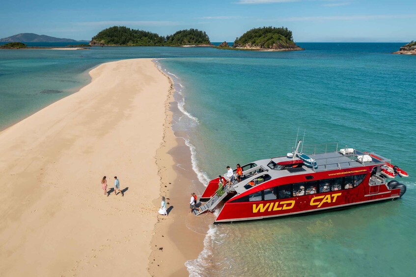 Mackay: Full Day Island Boat Tour on the Great Barrier Reef