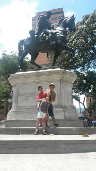 Picture 2 for Activity Medellín: 4-Hour Religious and Historical Tour
