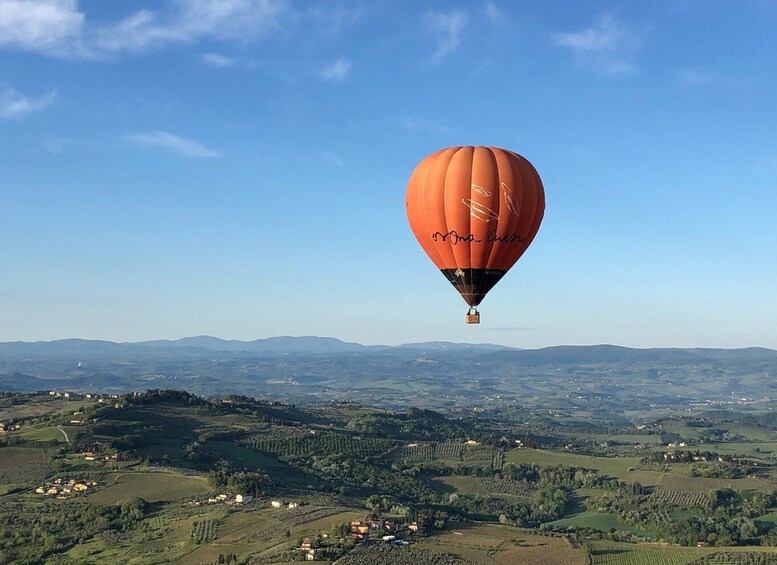 Picture 4 for Activity Siena: Balloon Flight Over Tuscany with a Glass of Wine