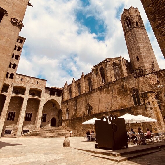 Picture 6 for Activity Barcelona: Gothic Quarter and Flamenco Show (Small Group)