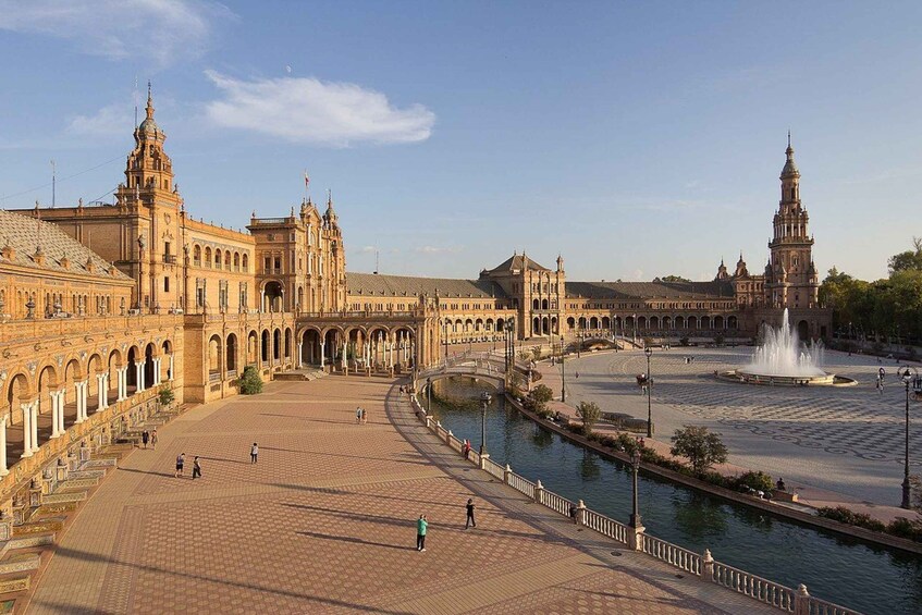 Picture 1 for Activity From Malaga: Guided Tour of Seville