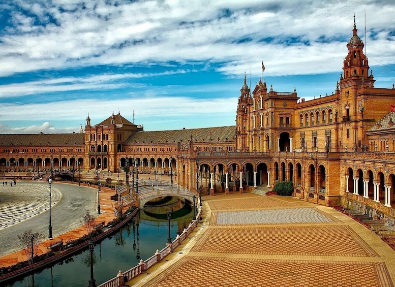 Picture 3 for Activity From Costa del Sol: Guided Tour of Seville