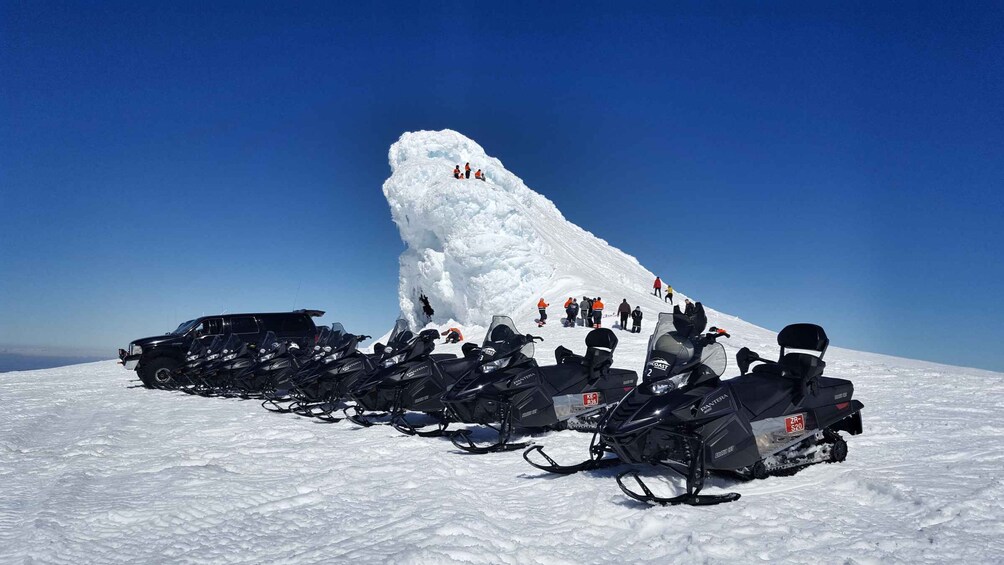 Picture 3 for Activity Snowmobiling on Eyjafjallajökull