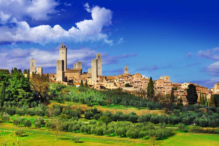 Picture 1 for Activity Lucca: Siena, San Gimignano, and Wine Tasting Full-Day Tour