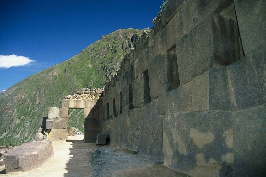 From Cusco: Ollantaytambo Fortress Half-Day Private Tour