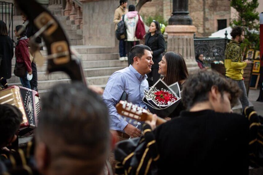 Callejoneada with the Estudiantina de Guanajuato