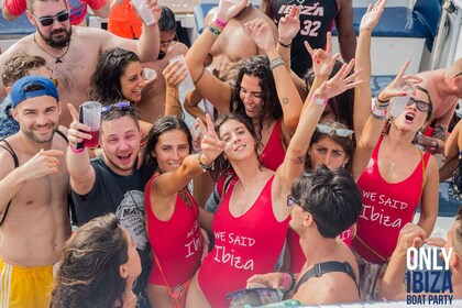 Ibiza: Hot Boat Party with Open Bar