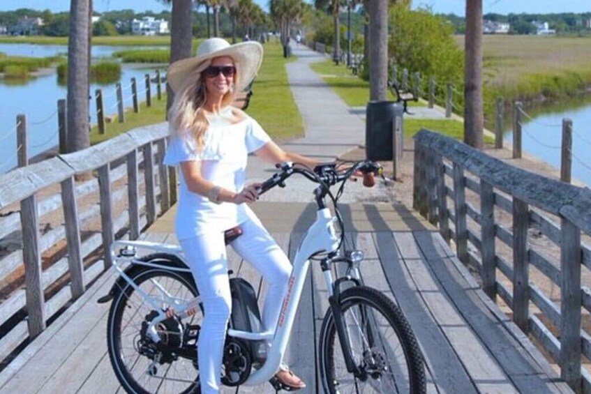 Picture 3 for Activity Charleston: Low Country and Shores E-Bike Tour