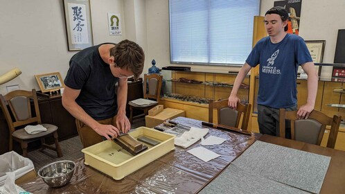 Desde Osaka: Recorrido a pie por la Fábrica de Cuchillos y Artesanía de Sak...