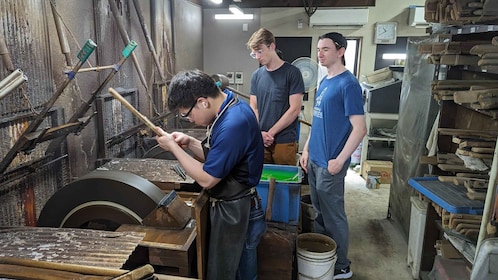 Depuis Osaka : Visite à pied de la fabrique de couteaux et de l'artisanat d...