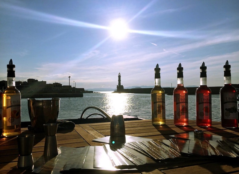 Chania: Wine, Food, and Sunset Tour with 3-Course Dinner