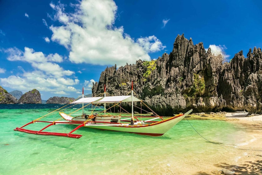 Picture 6 for Activity Coron: Off-Bay Islands, Lagoons and Lakes Hopping Tour