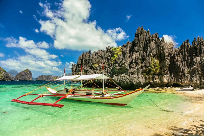 Picture 6 for Activity Coron: Off-Bay Islands, Lagoons and Lakes Hopping Tour