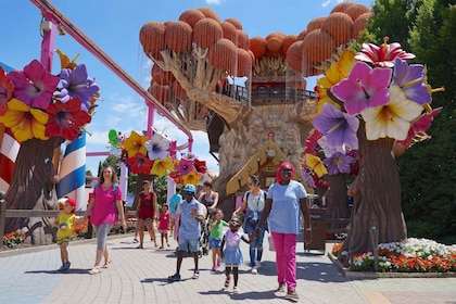 Gardaland Park: Eintrittskarte für 2 aufeinanderfolgende Tage der offenen T...