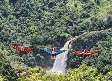 Depuis Medellín : Journée hamacs de rêve, tyrolienne et chute d'eau