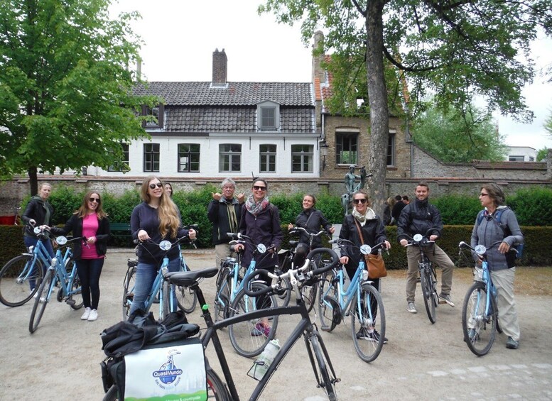 Picture 4 for Activity Bruges: City Highlights Bike Tour