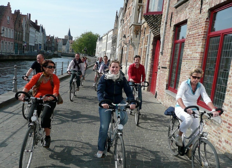 Picture 5 for Activity Bruges: City Highlights Bike Tour