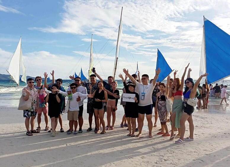 Picture 5 for Activity Boracay: Paraw Sailing with Photos