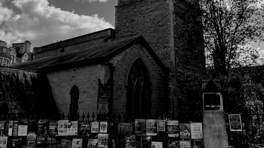 Alumni-led Cambridge Ghost Tour