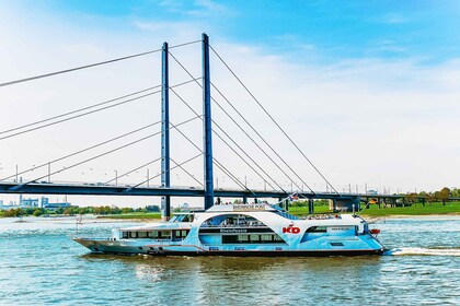 Düsseldorf: City Sightseeing Cruise auf dem Rhein