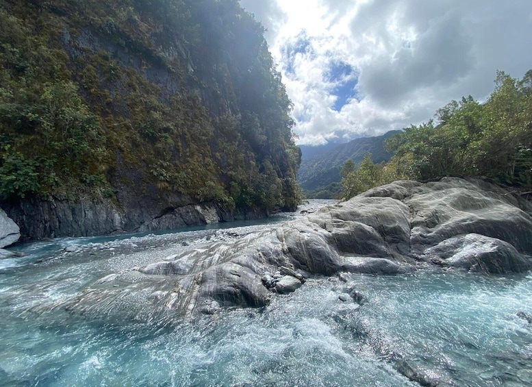 Picture 7 for Activity Franz Josef: Franz Josef Glacier Lookout Guided Walk