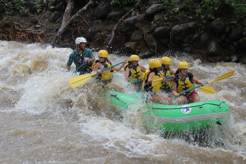 Picture 7 for Activity La Fortuna: White Water Rafting Class V