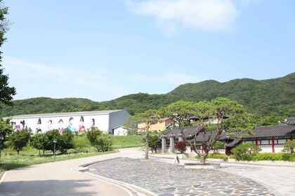 De Séoul: visite classique du parc K-Drama Dae Jang Geum