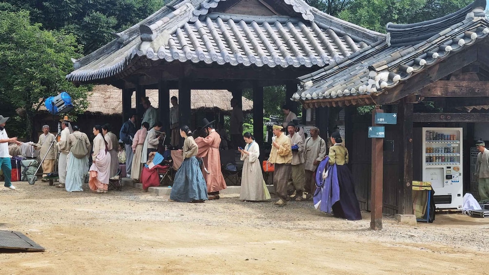 Picture 5 for Activity From Seoul: Classic K-Drama Dae Jang Geum Park Tour