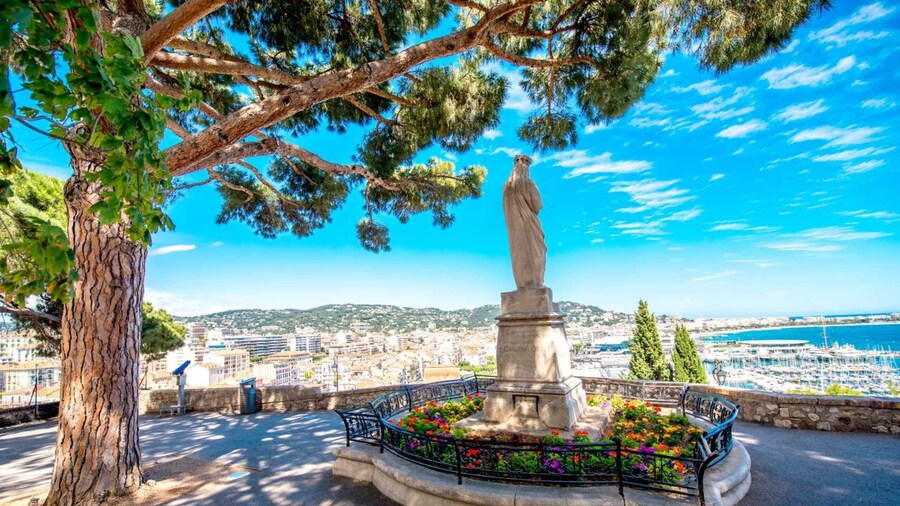 Villefranche: Cannes, Grasse & St Paul de Vence Private Trip