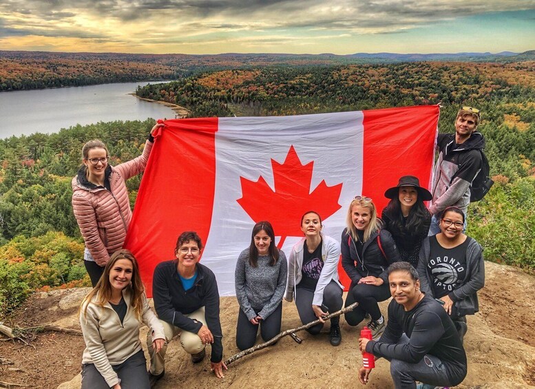 From Toronto: Algonquin Park Hiking Adventure Tour