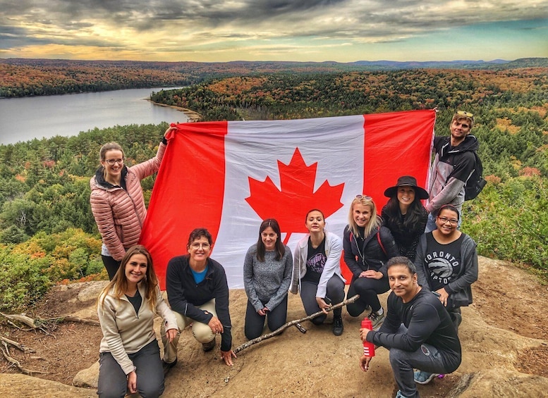 From Toronto: Algonquin Park Hiking Adventure Tour