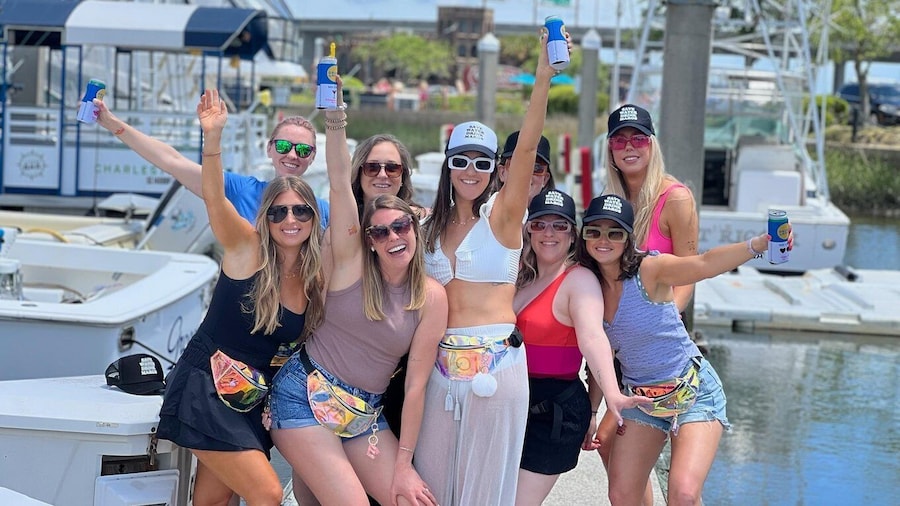 Charleston: Harbor Bar Pedal Boat Party Cruise