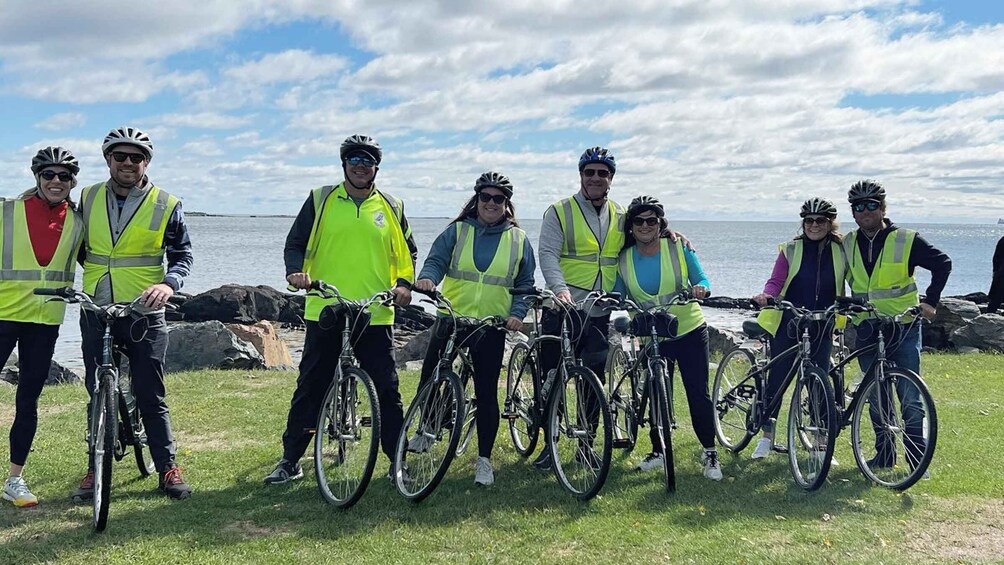 Picture 30 for Activity Explore the Islands & Harbor Guided Bike Tour 2-2.5 Hrs.