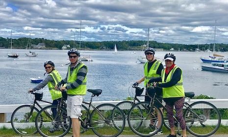 Portsmouth NH: Adventure to the Island & Harbor Guided Bike
