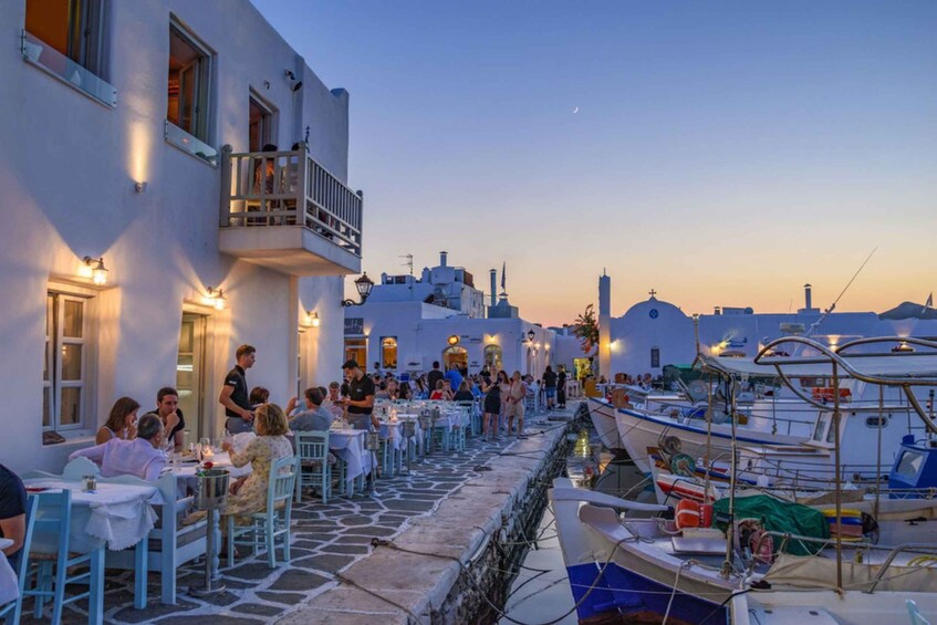 Paros: Private Sunset Highlights MiniVan Tour