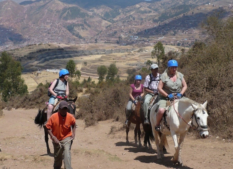 Picture 8 for Activity Cusco:Half-Day Private Tour Riding on Horseback Around Cusco
