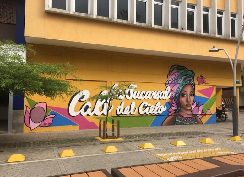 Picture 8 for Activity Cali: San Antonio, Tertulia Museum & Downtown Cali City Tour