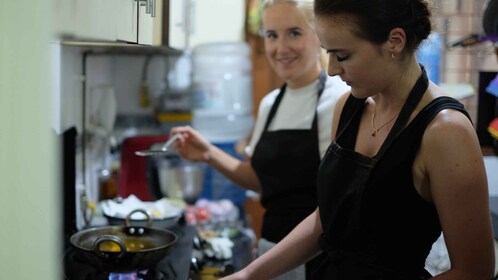 New Delhi : Cours de cuisine traditionnelle de 5 heures avec un chef local