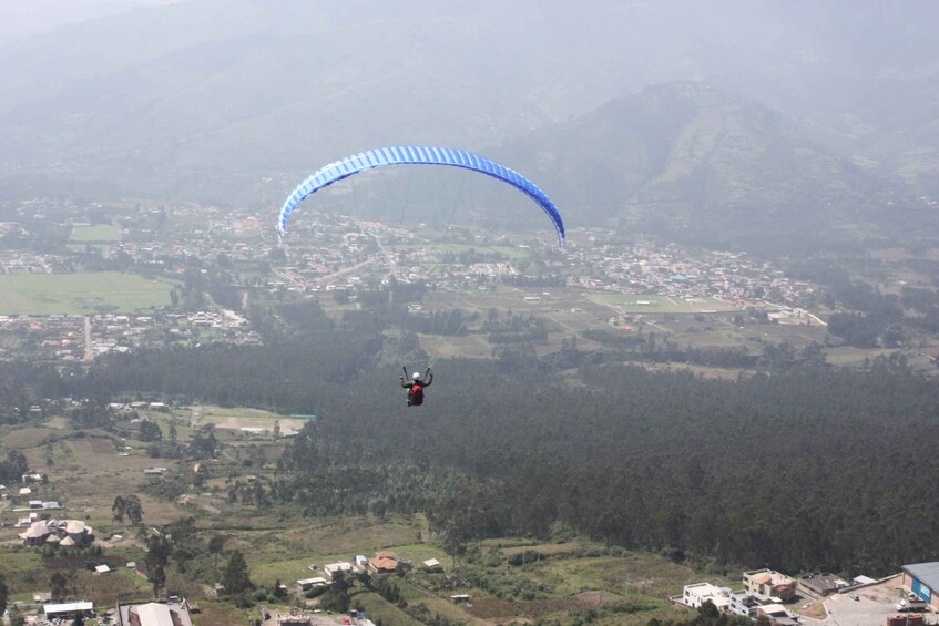 Picture 2 for Activity Quito: Paragliding Flight from Lumbisi Peak