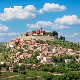 Fra Rovinj: Rovinj, Motovun og Grožnjan Dagstur