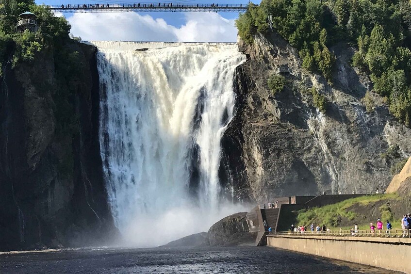 Picture 3 for Activity Quebec City: Montmorency Falls Shuttle Bus Transfers