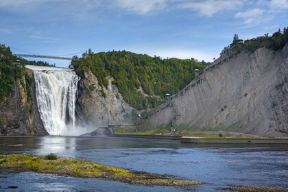 Quebec Stad: Montmorency Falls Pendelbus Transfers