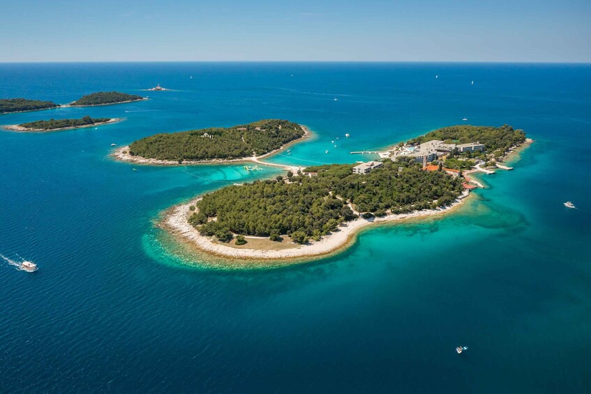 Picture 13 for Activity Rovinj Islands: 4-Hour Guided Kayak Tour with drinks