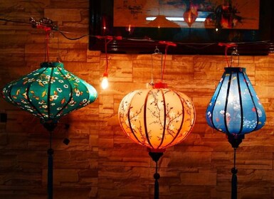 Hoi An: Vietnamese Foldable Lantern Making Class