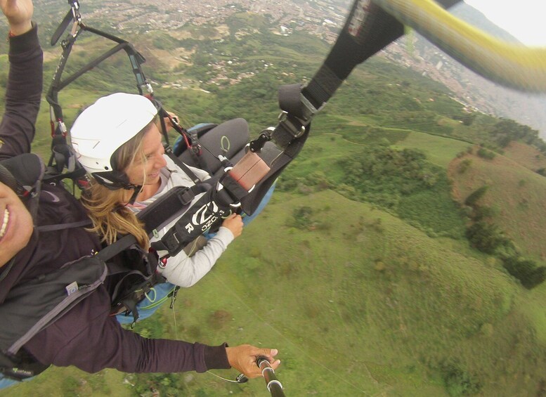 Picture 1 for Activity Medellín: Valley Paragliding Trip with Certified Pilots