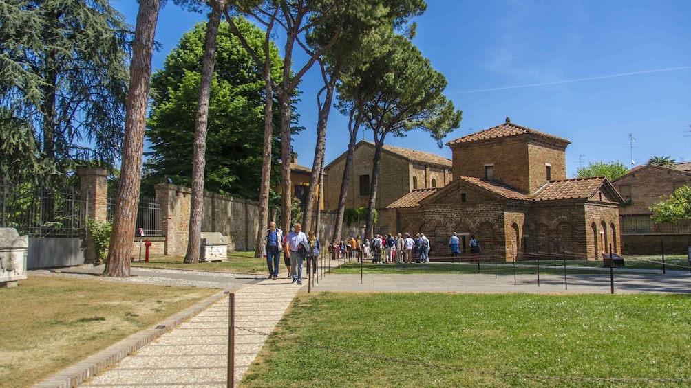 Picture 3 for Activity Ravenna: UNESCO Monuments and Mosaics Guided Tour