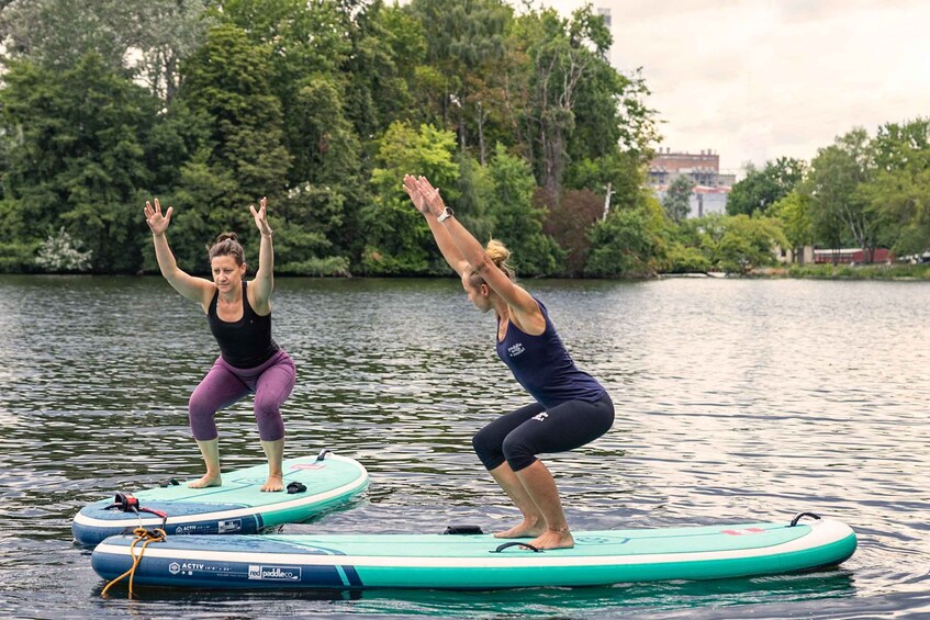 Picture 4 for Activity Berlin: Stand Up Paddling and Yoga on the Spree