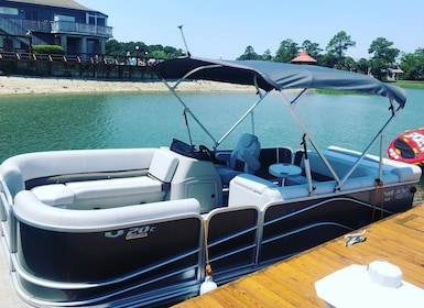 Hilton Head Island : Pontoon Boat Rental