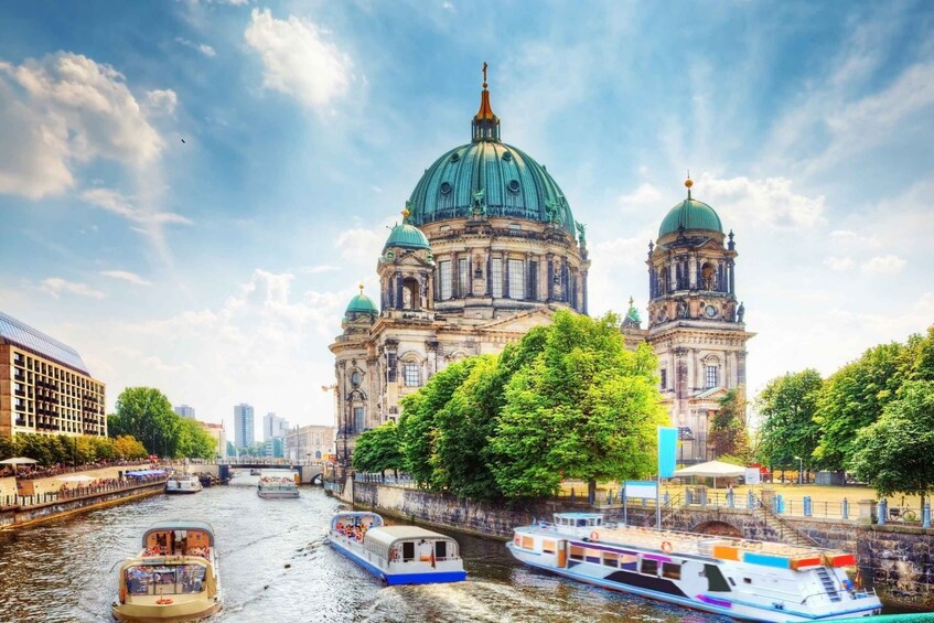 Picture 2 for Activity Berlin: Scenic Guided Tour by Private Car for 2, 3, 6 Hours